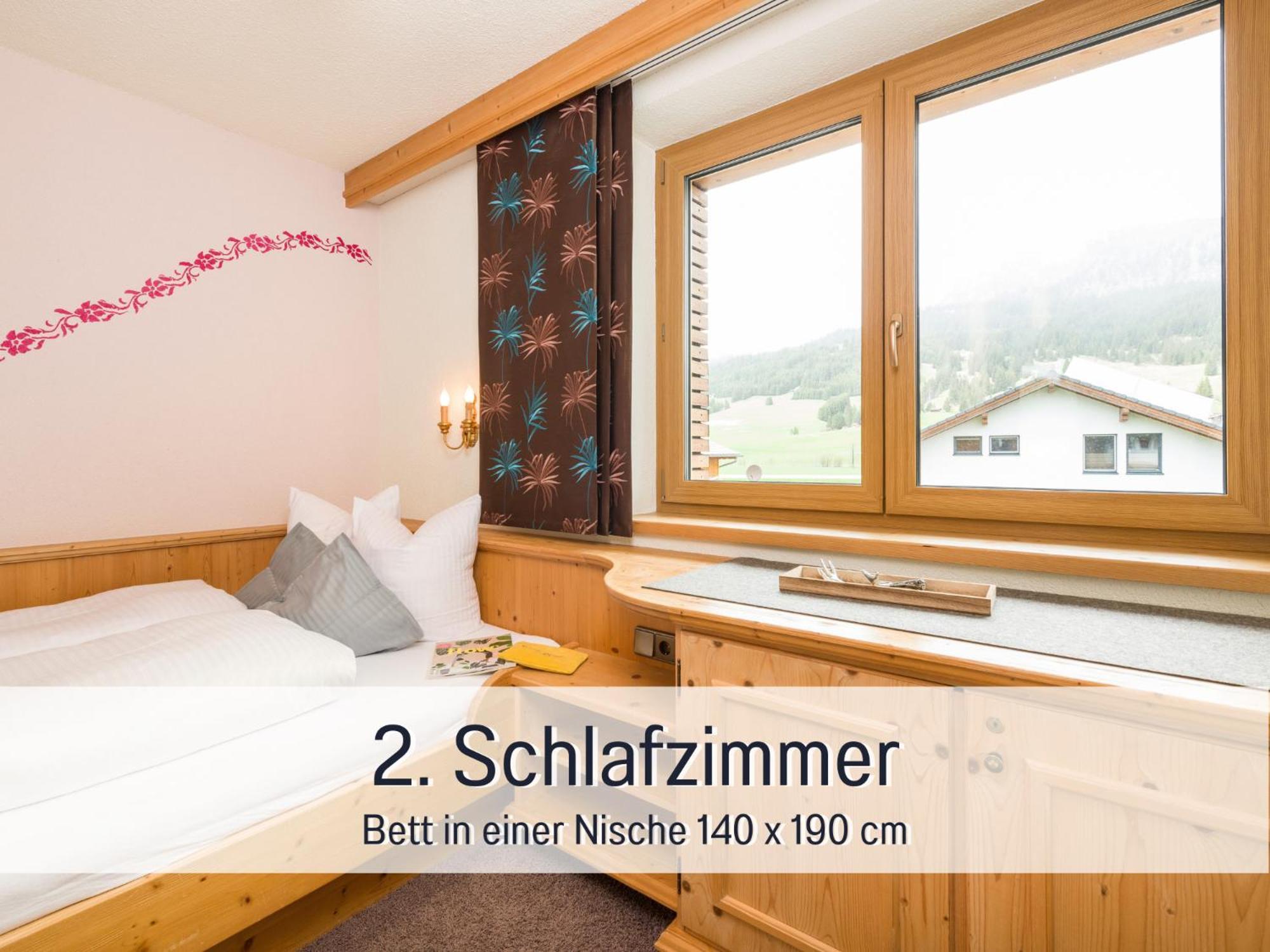 Apartments Tannheim - Bei Birgit Mariacher - Inklusive Sommerbergbahnen - Infrarotsauna & Broetchenservice - Zentral Mit Bergblick Exterior photo