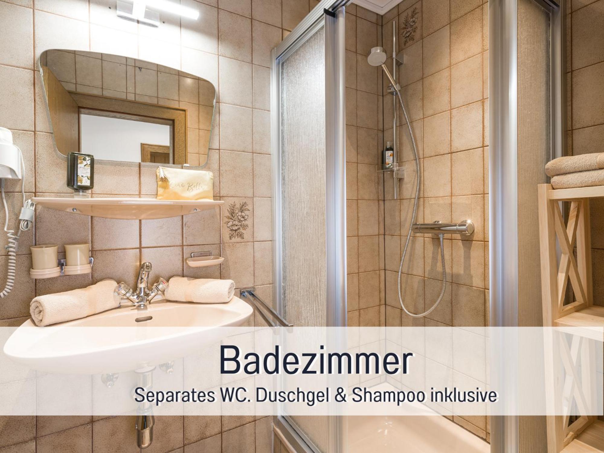 Apartments Tannheim - Bei Birgit Mariacher - Inklusive Sommerbergbahnen - Infrarotsauna & Broetchenservice - Zentral Mit Bergblick Exterior photo